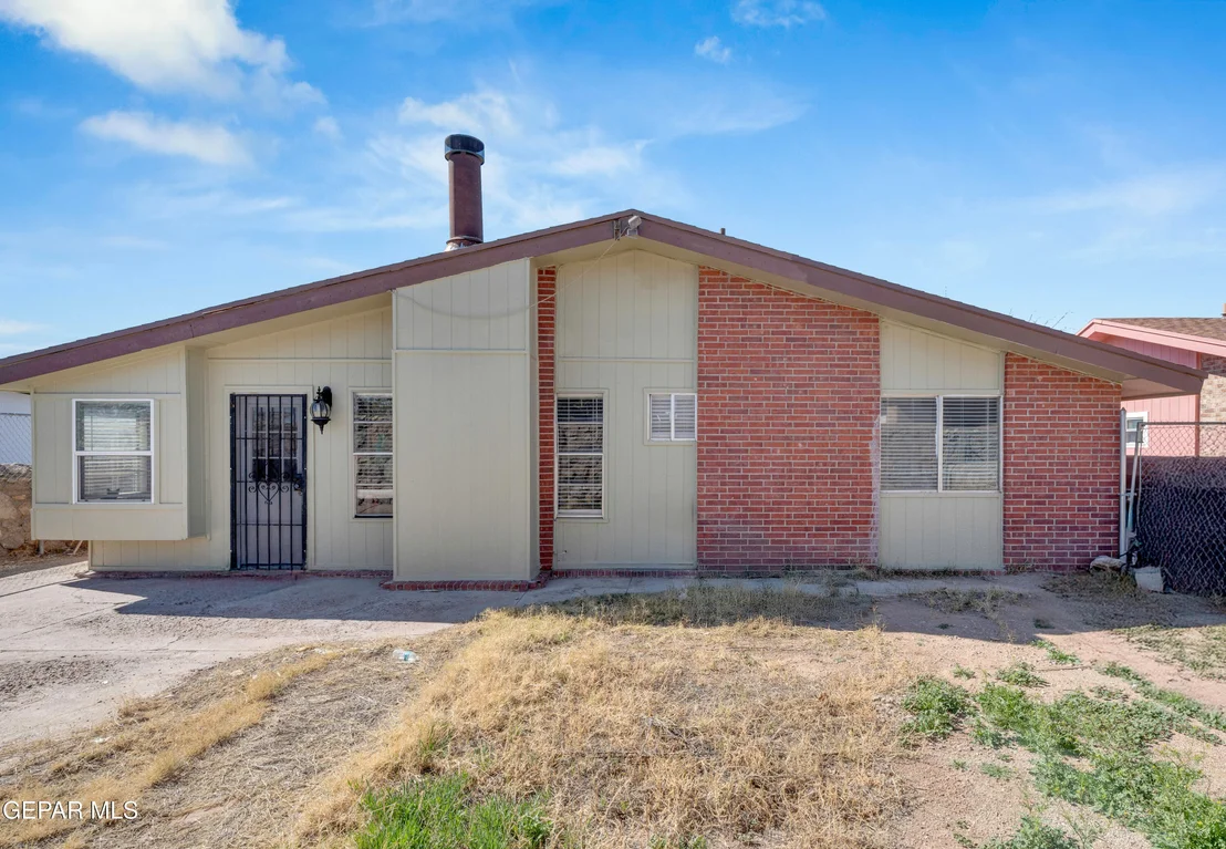 Photo of 10152 RACOON Drive