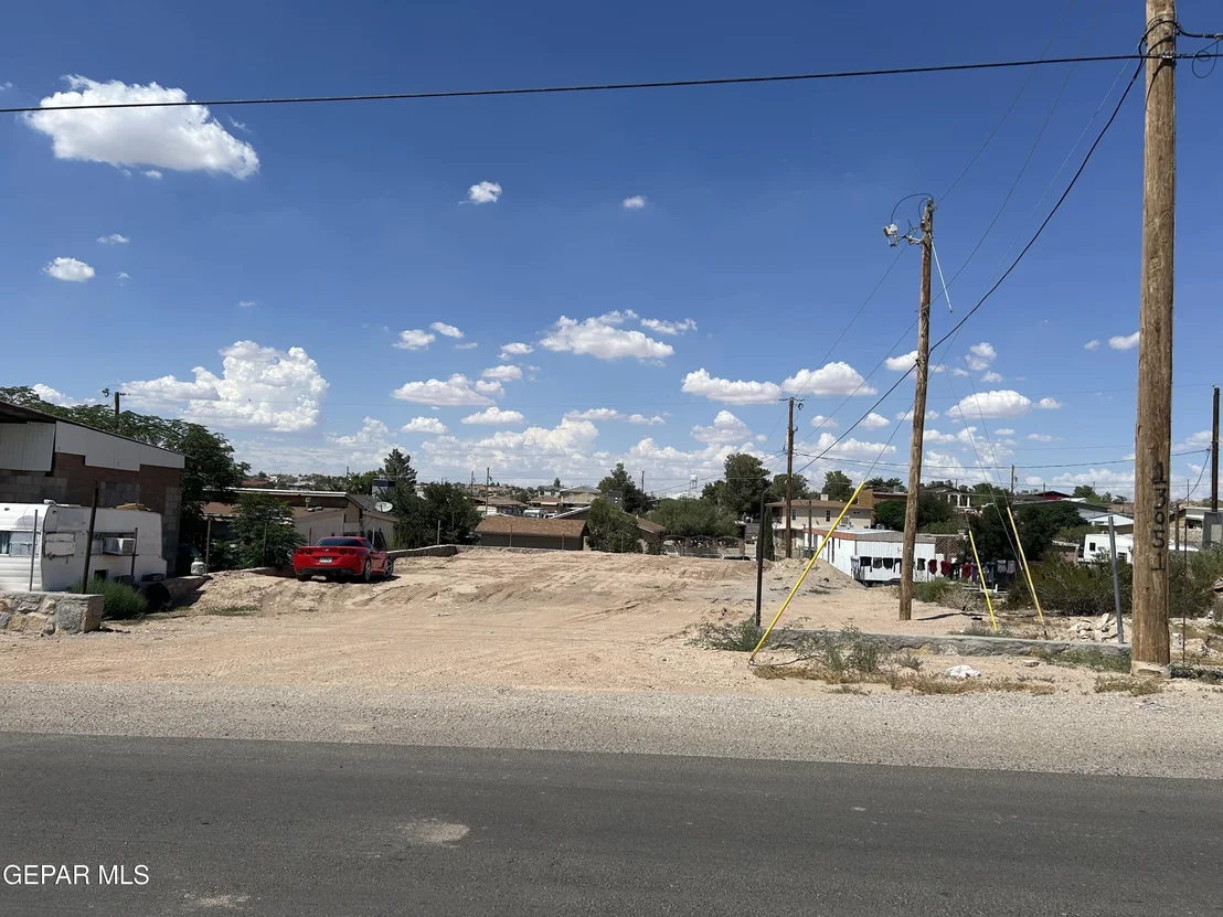 Photo of 13051 HARNOSE Drive