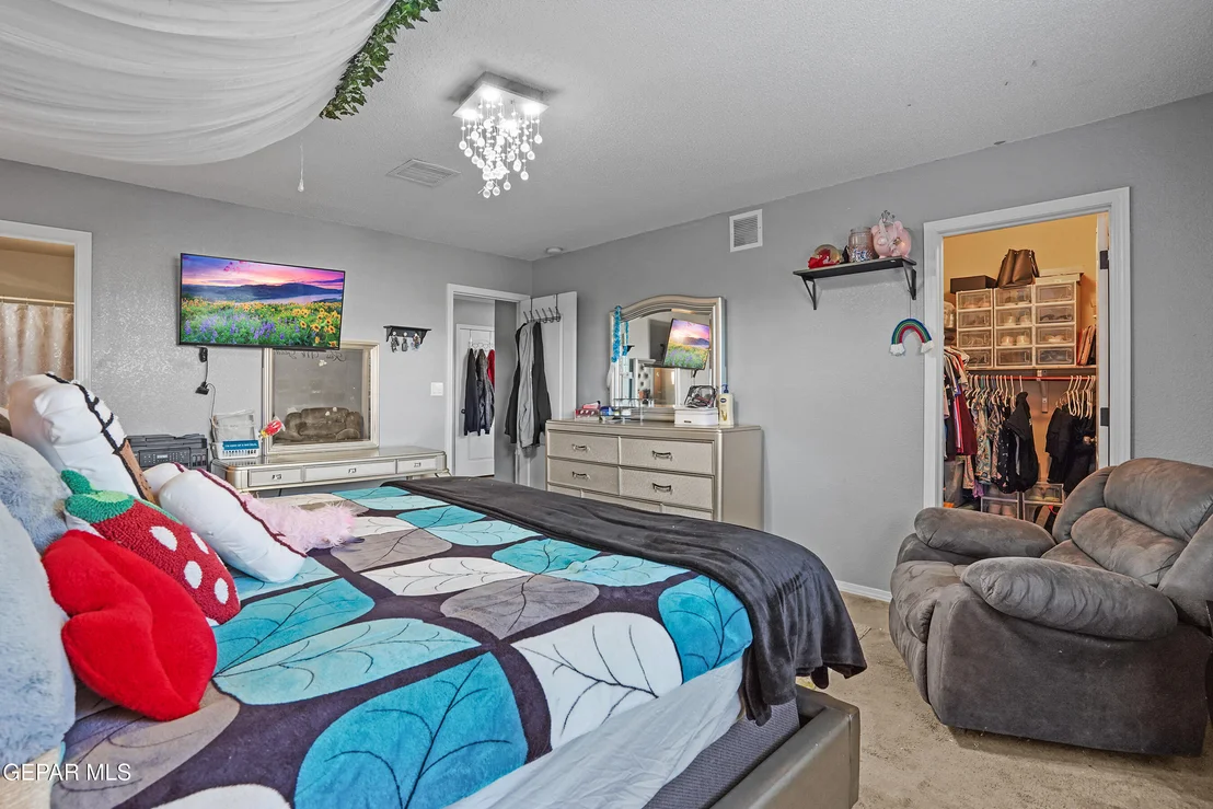 Photo of 7213 Sachet Cliff Drive