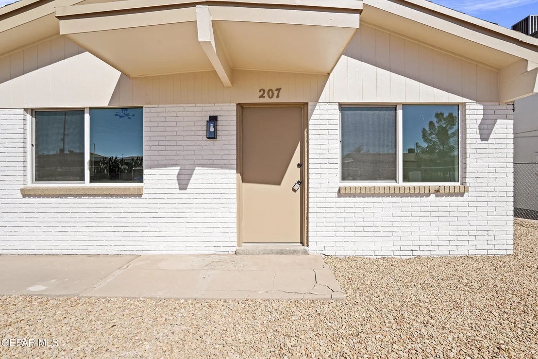 Photo of 207 CARIBE Circle