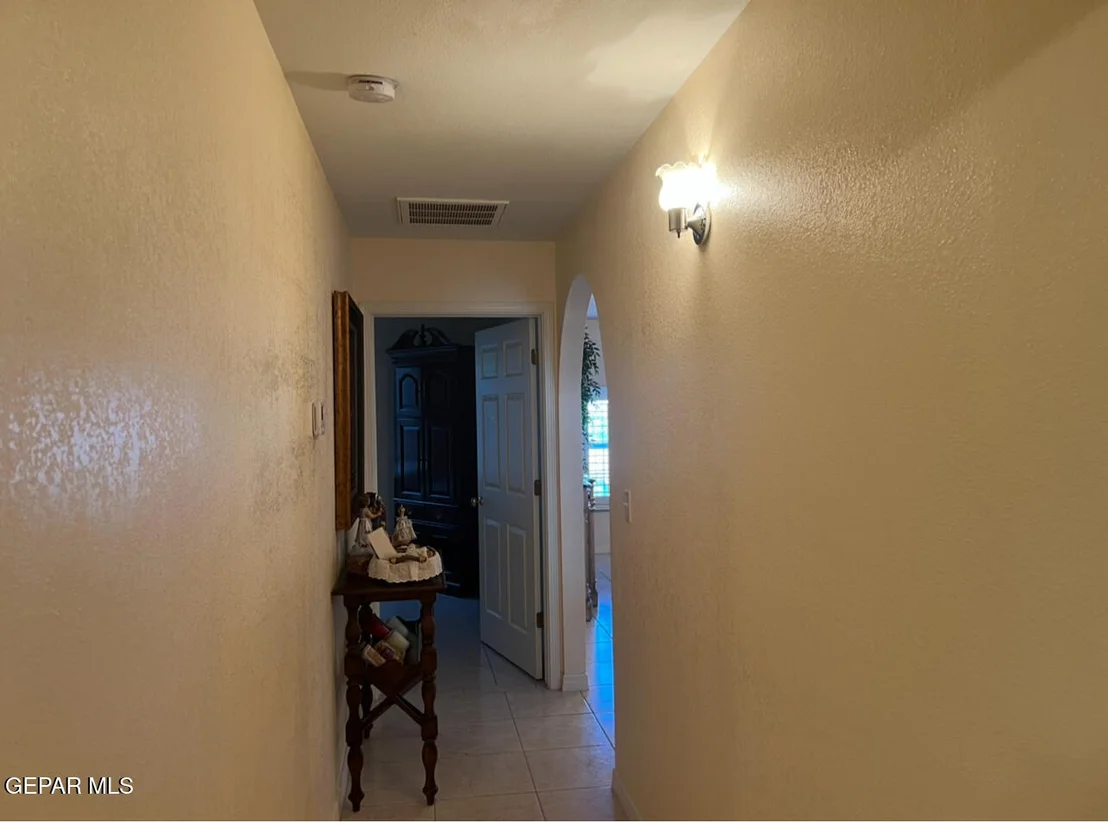 Photo of 225 PEYTON Road