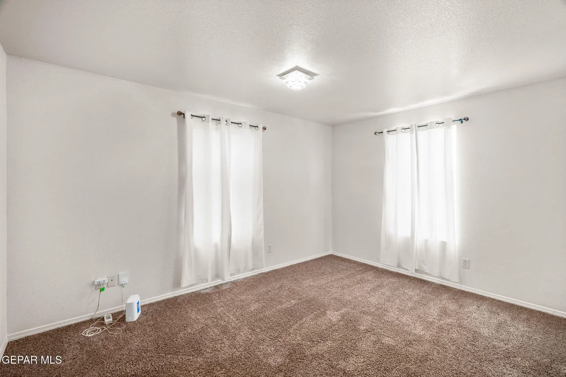 Photo of 14840 Holden Road
