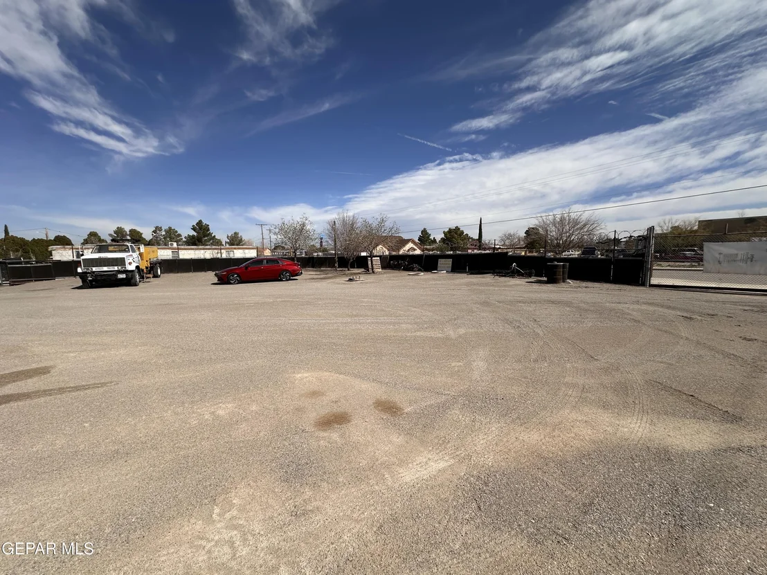 Photo of 14950 Mule Deer Drive