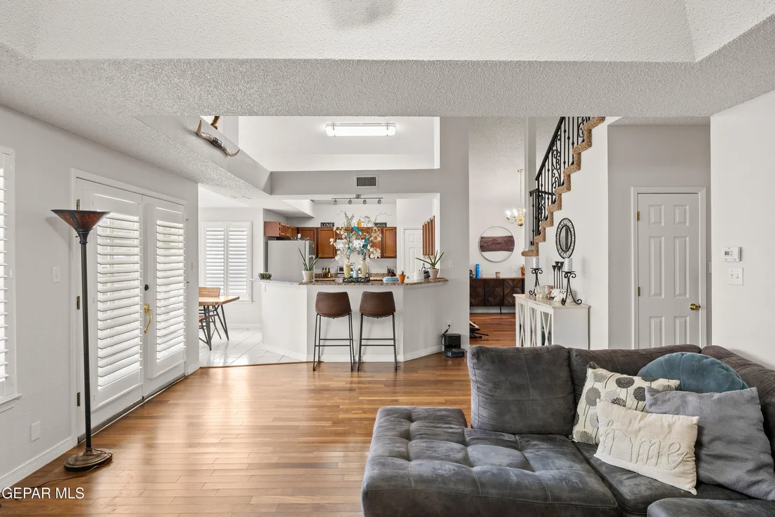 Photo of 1000 SUN RIDGE Drive