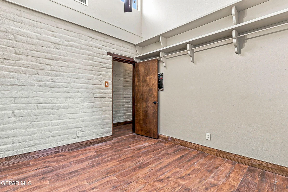 Photo of 6412 VIA DE ALBUR Court