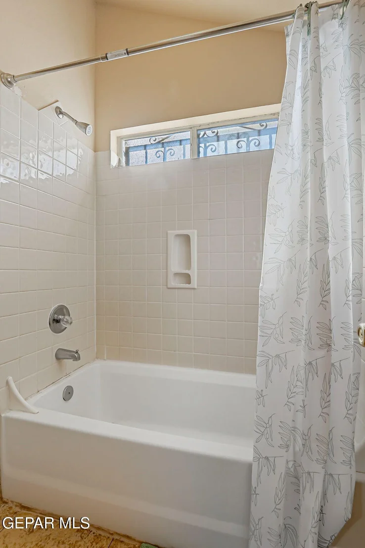 Photo of 15318 NORTHPORT Court