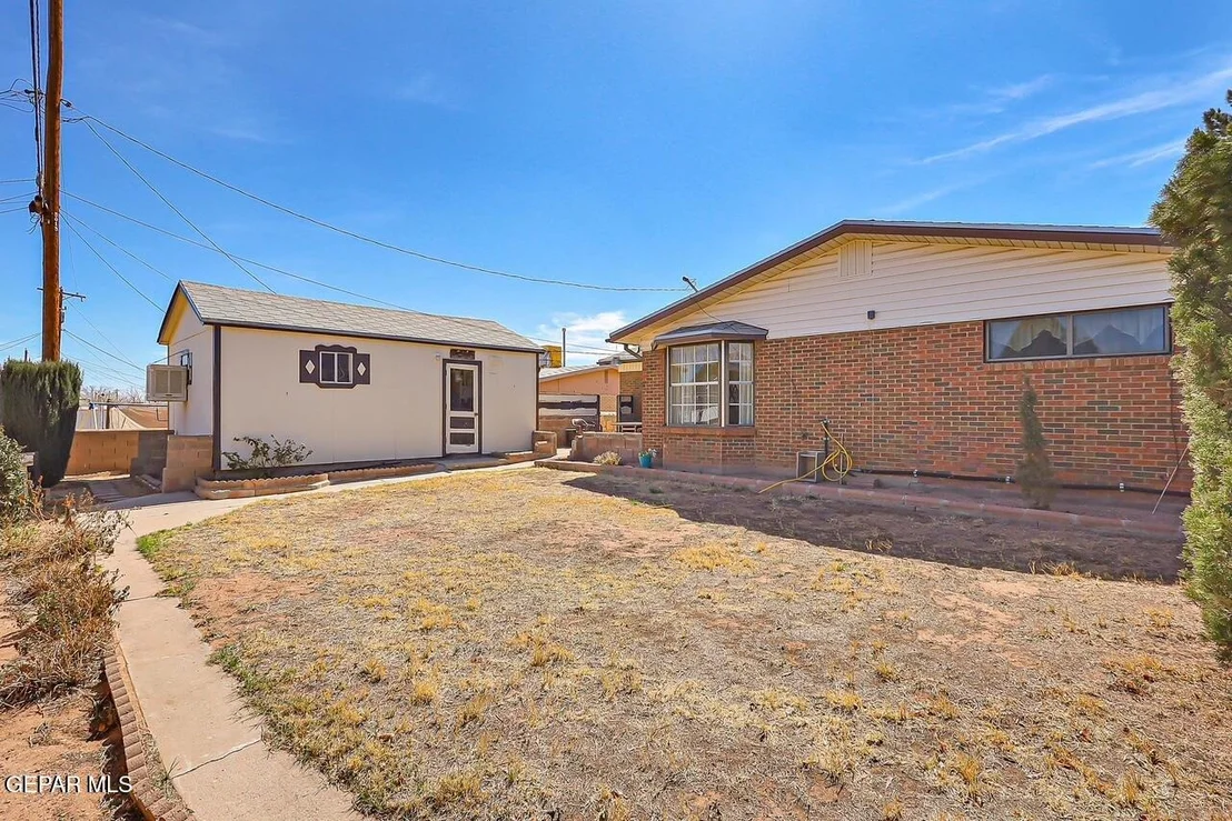 Photo of 5013 Debeers Drive