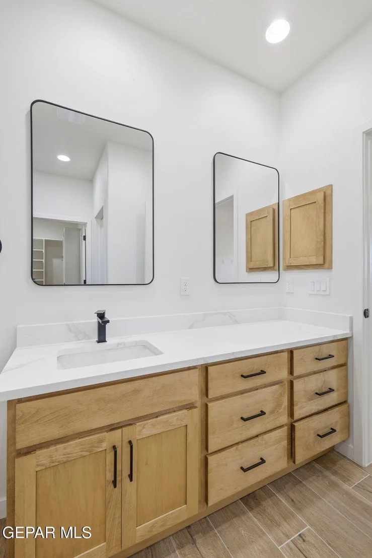 Photo of 15076 Conviction Avenue