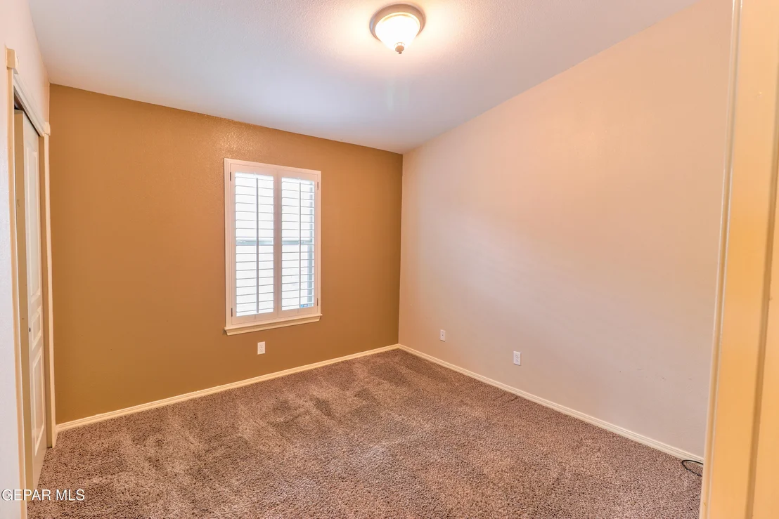 Photo of 3017 WOODHEAD