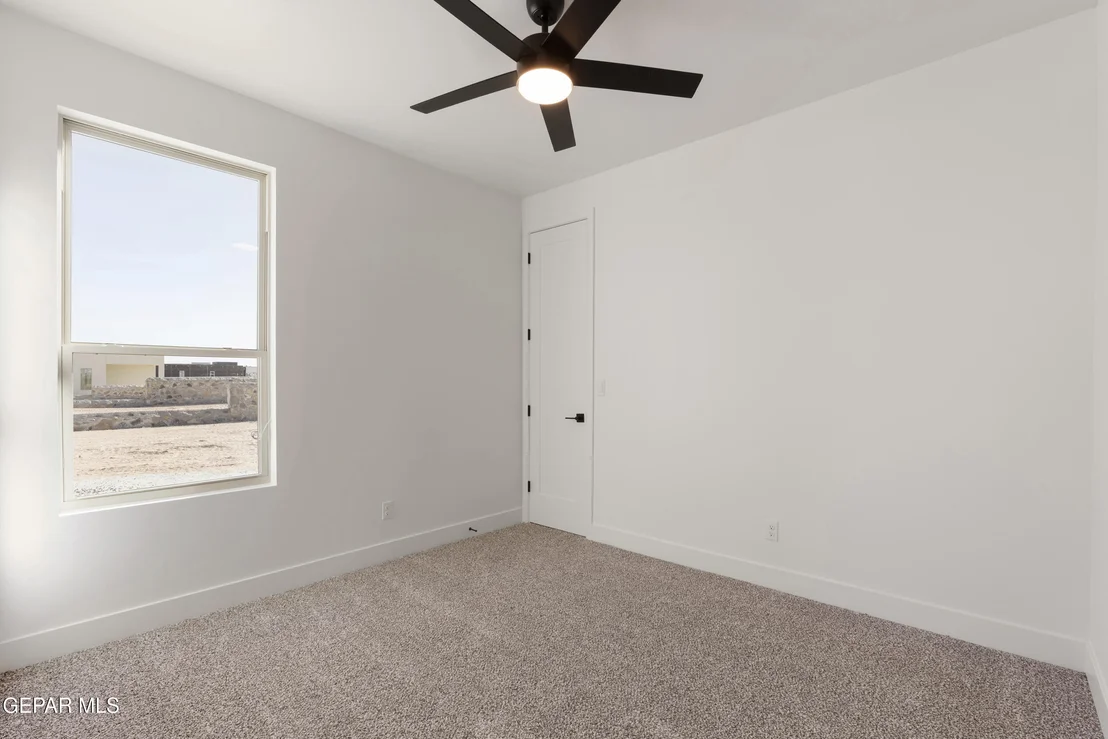 Photo of 617 Paseo De La Reina Street