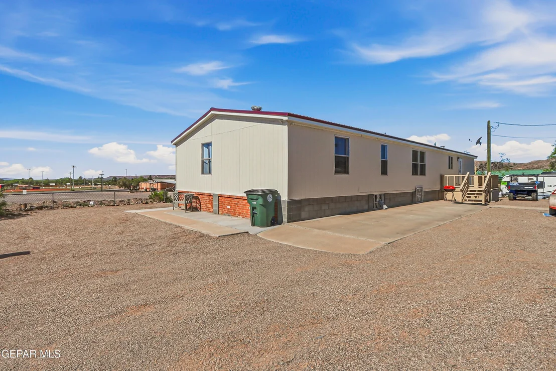 Photo of 2901 COOK Street