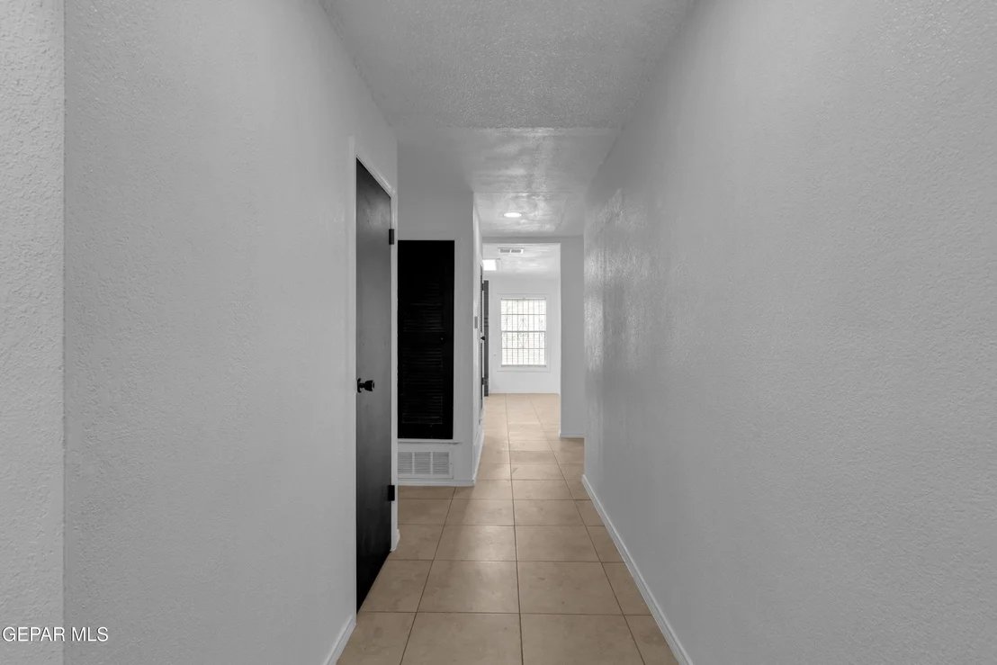 Photo of 10401 Aphrodite Drive