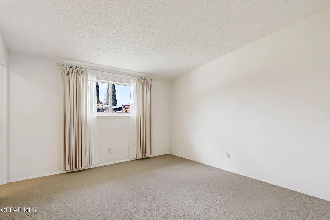 Photo of 10625 DRILLSTONE Drive