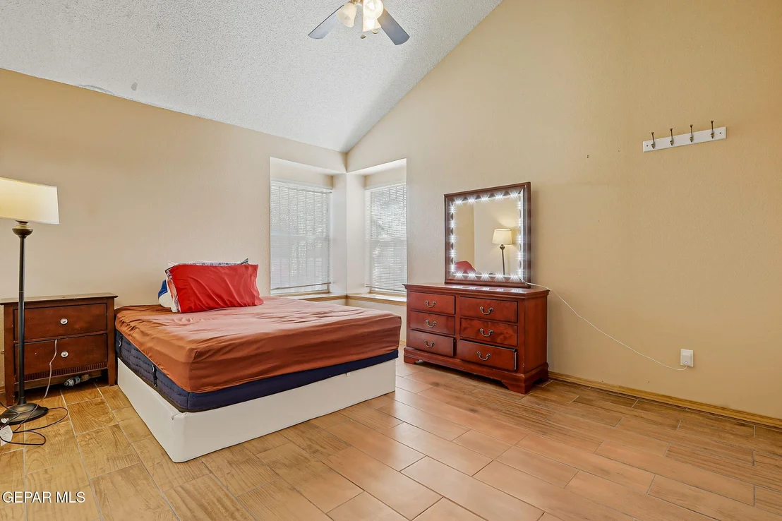 Photo of 15318 NORTHPORT Court