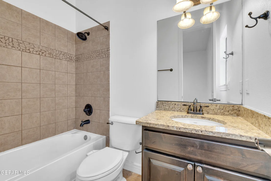 Photo of 5833 SUNDALE Road
