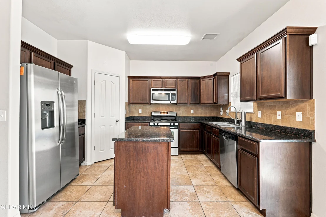 Photo of 14532 SPANISH POINT Drive
