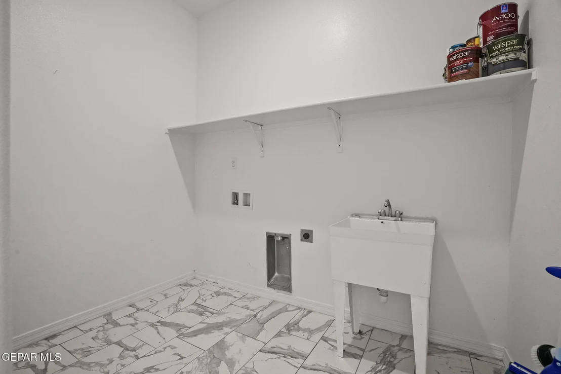 Photo of 7816 ENCHANTED NEST Lane