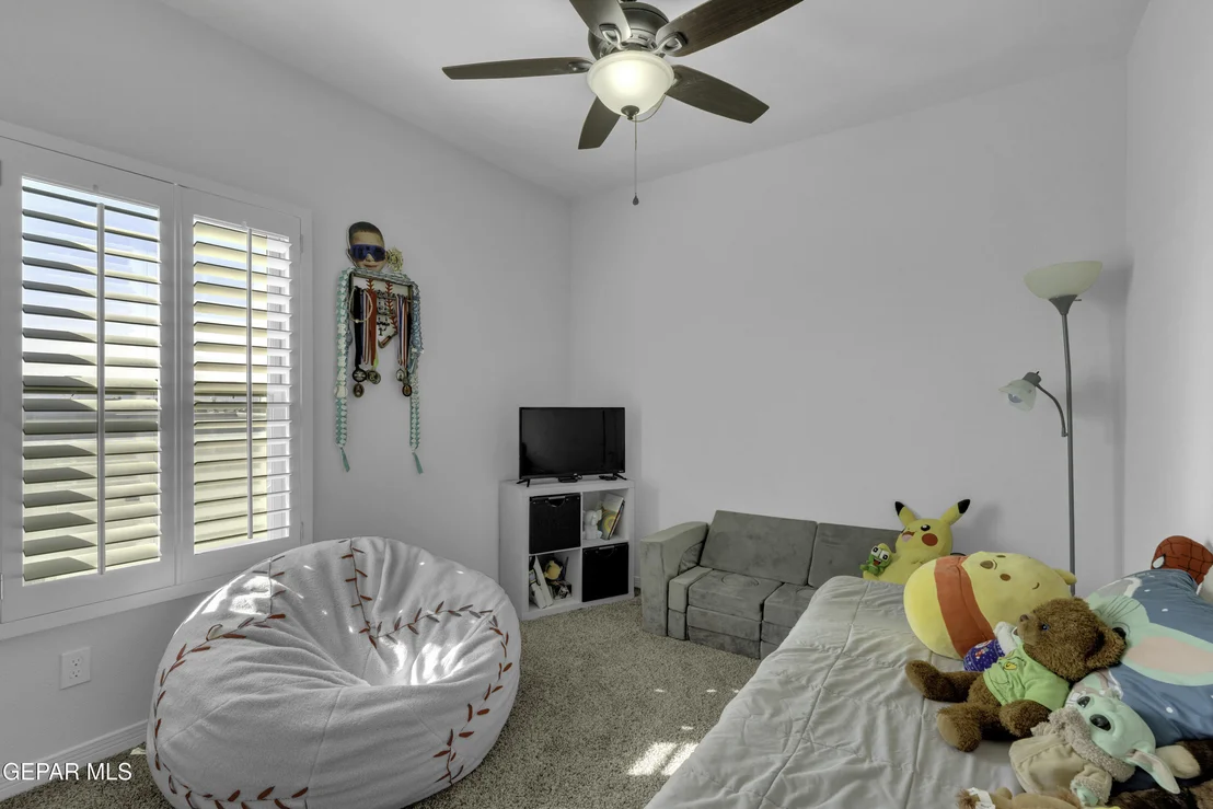 Photo of 14737 PEBBLE HILLS Boulevard