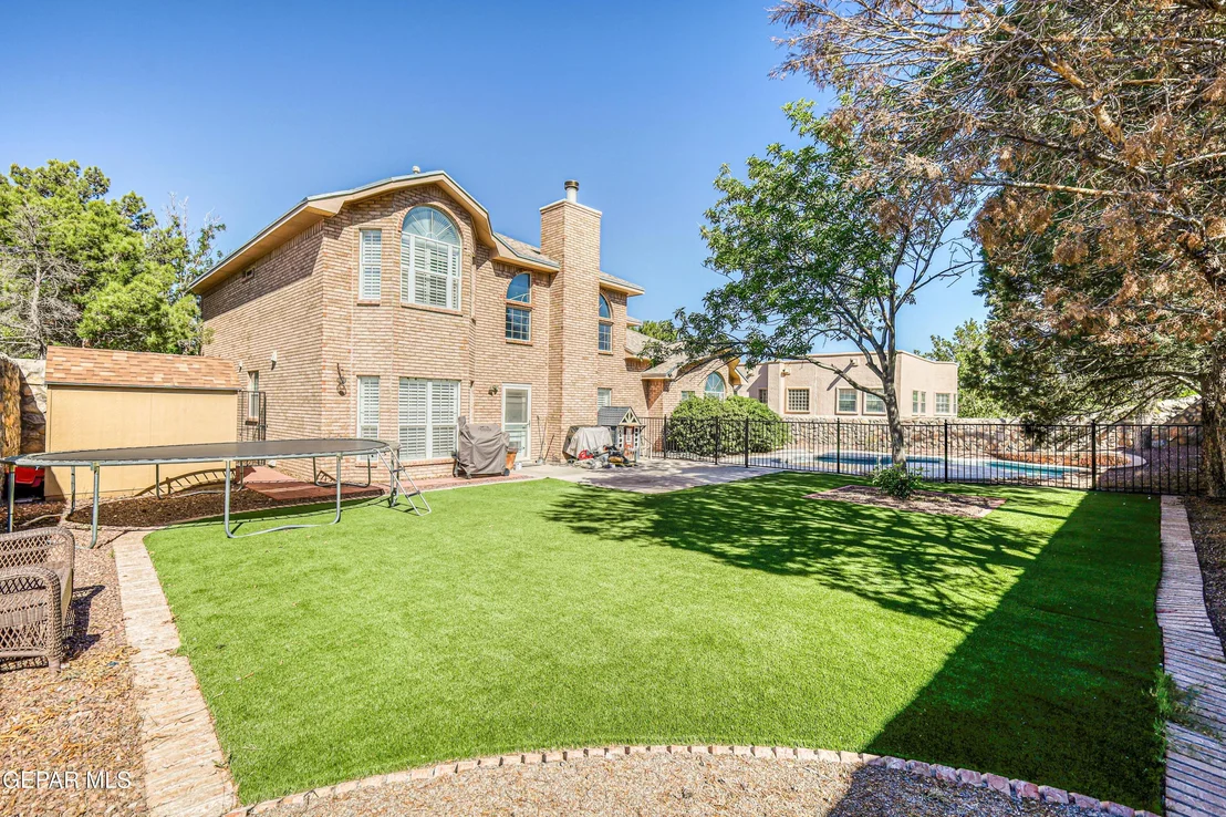 Photo of 918 Bellacumbre Drive