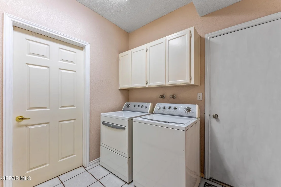 Photo of 1111 Sun Ridge Drive