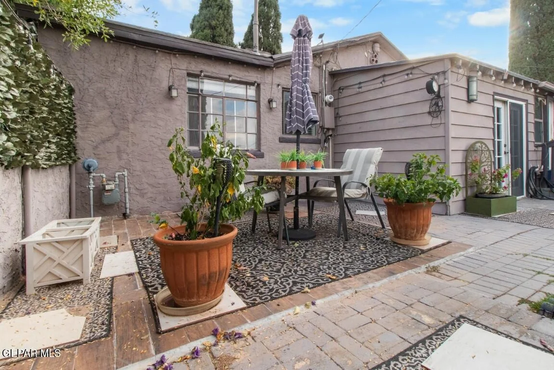 Photo of 607 Mesita Drive