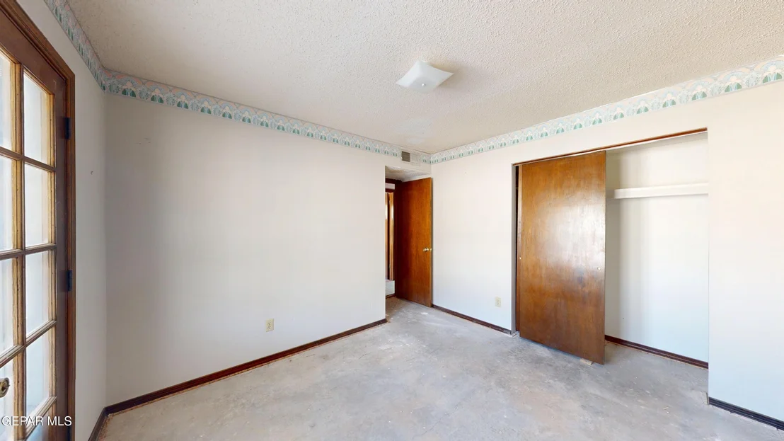 Photo of 6605 MORNINGSIDE Circle