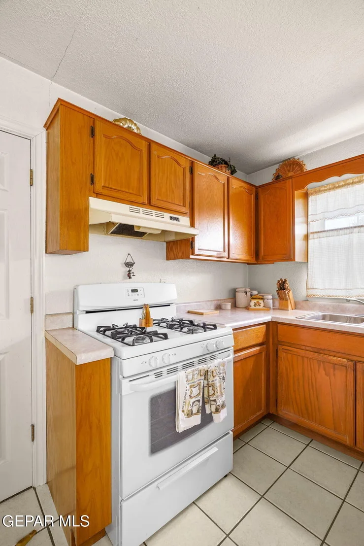 Photo of 5550 PEINADO Lane
