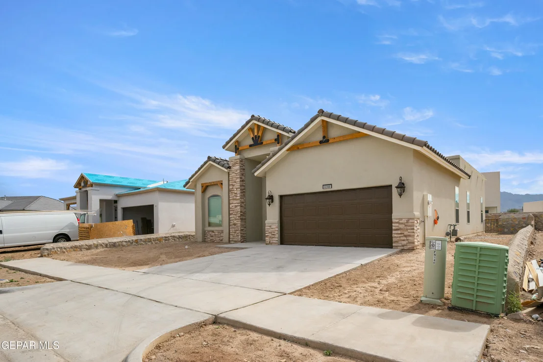 Photo of 6170 SORREL DRIVE Drive