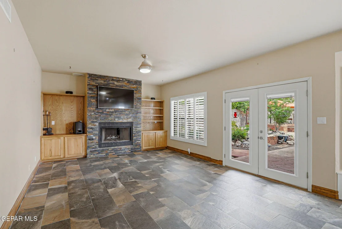 Photo of 5570 BUCKLEY Drive