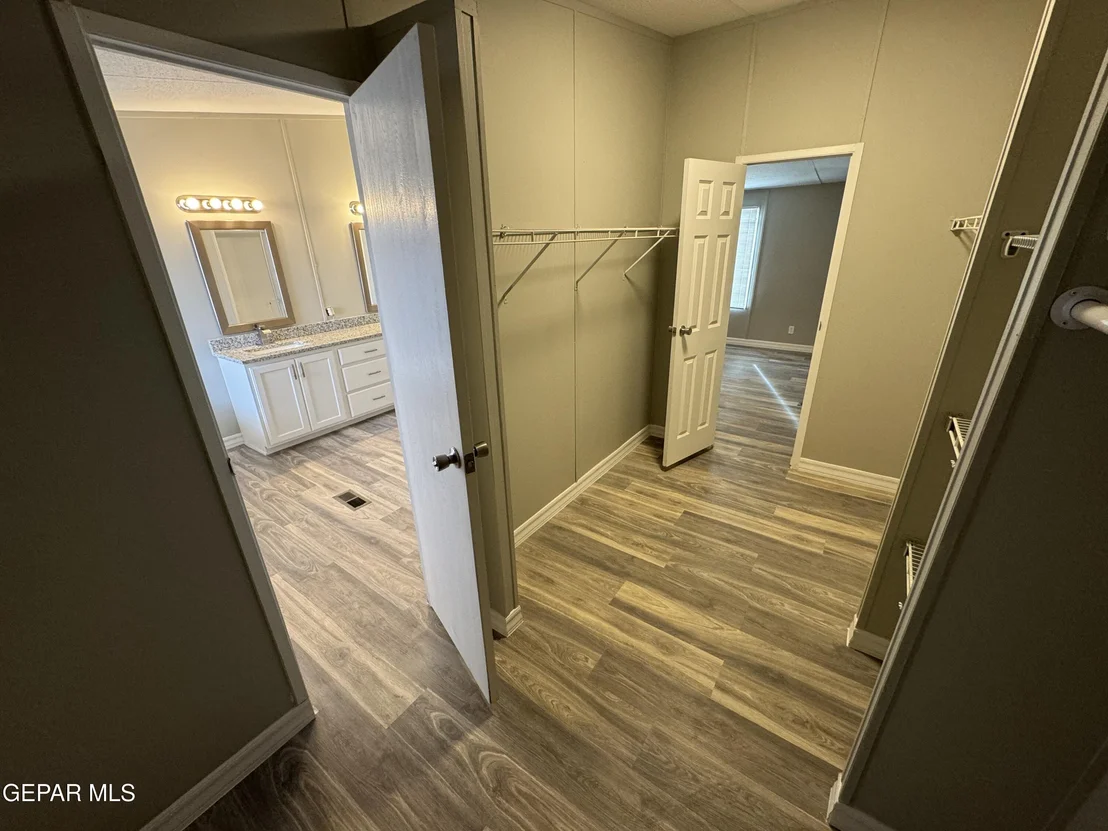Photo of 241 Passmore Road