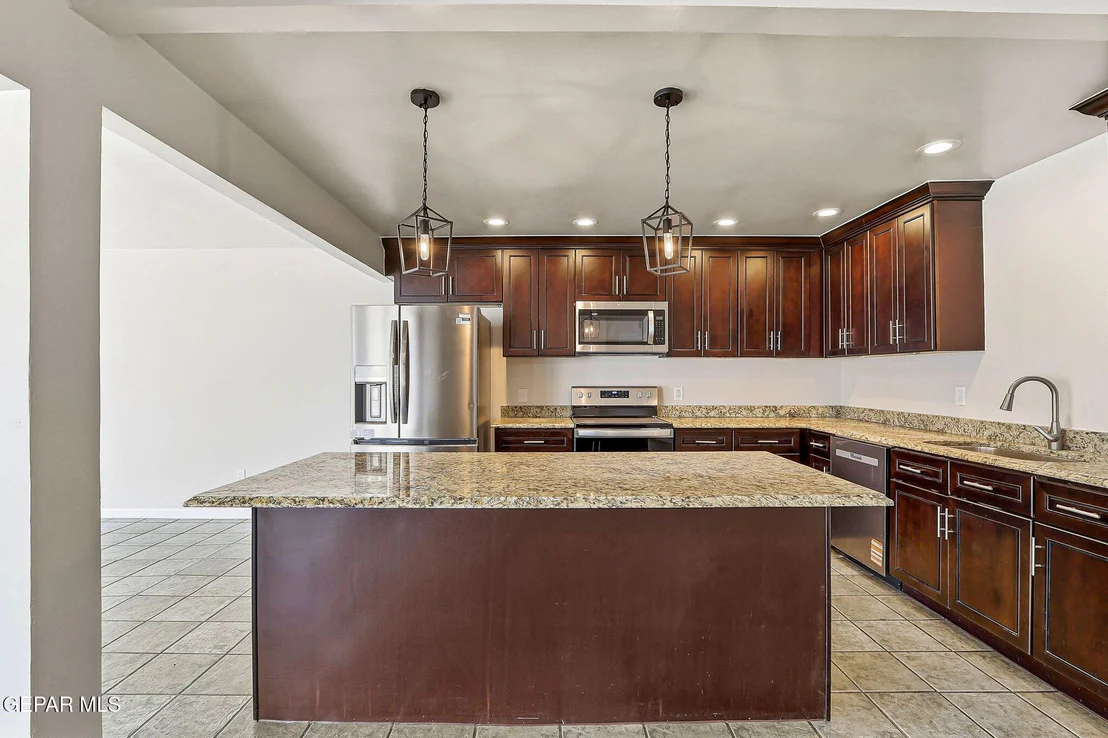 Photo of 1415 MONTE NEGRO Drive