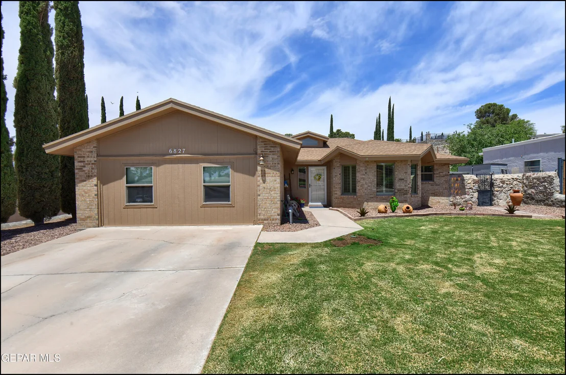 Photo of 6827 AMPOSTA Drive