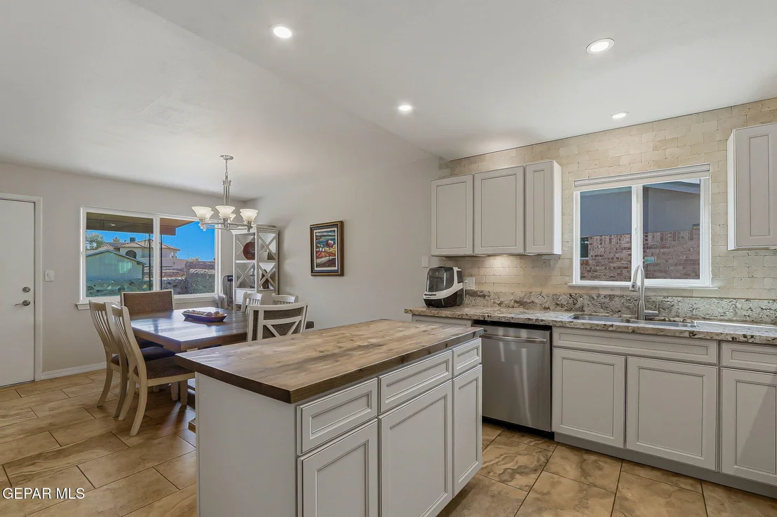 Photo of 7169 EL CAJON Drive