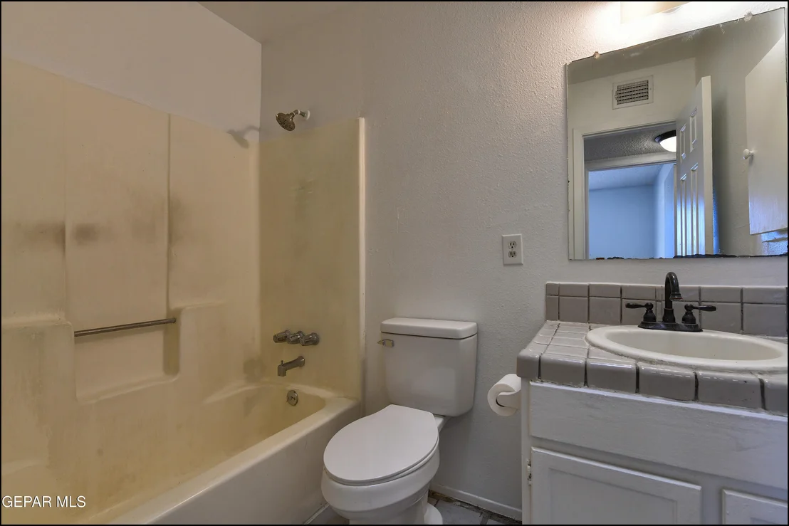 Photo of 1612 JAMES CHISUM Drive