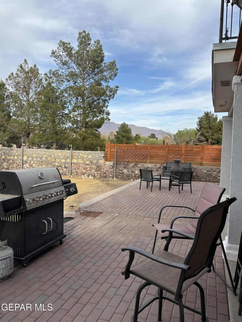 Photo of 337 RIO DULCE Avenue