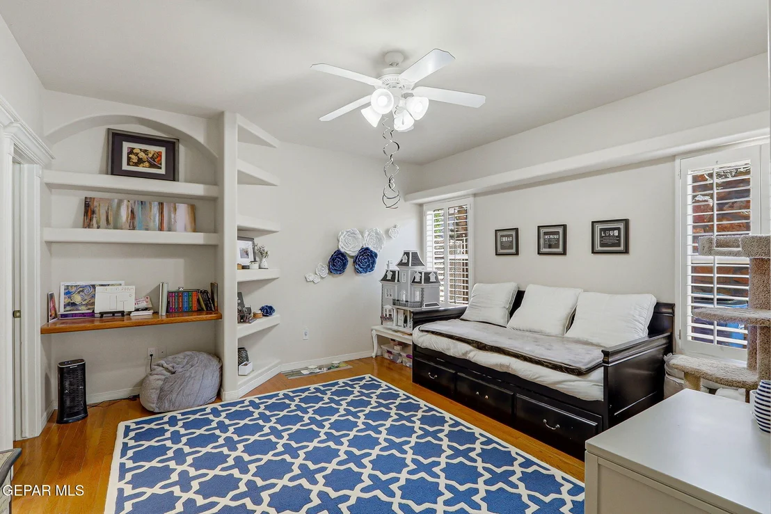 Photo of 6320 FRANKLIN BLUFF Drive