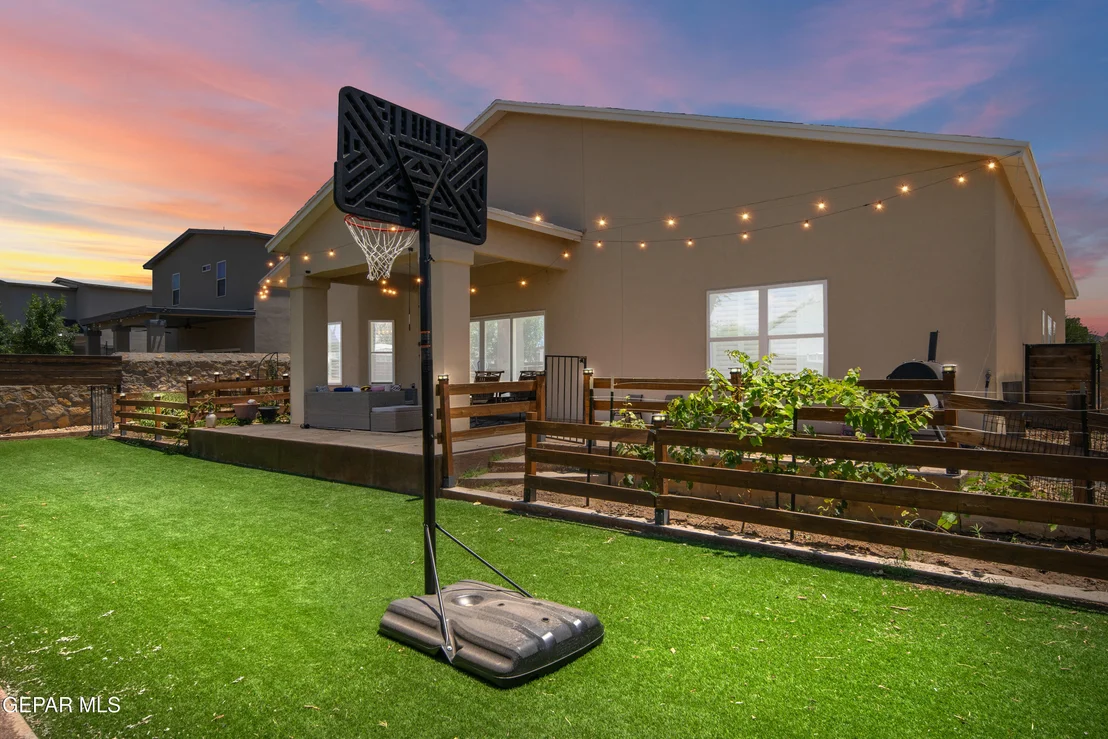 Photo of 6281 TAMPA RIVER Place