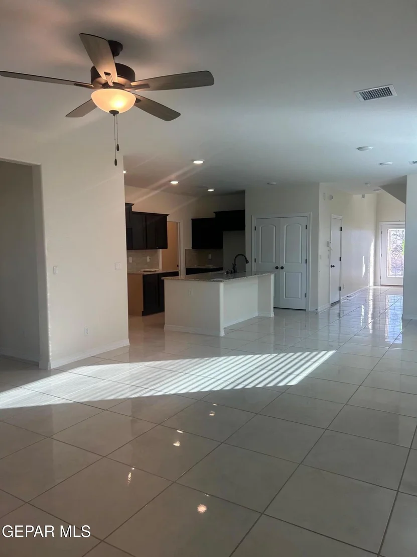 Photo of 332 Hidden Gem Street