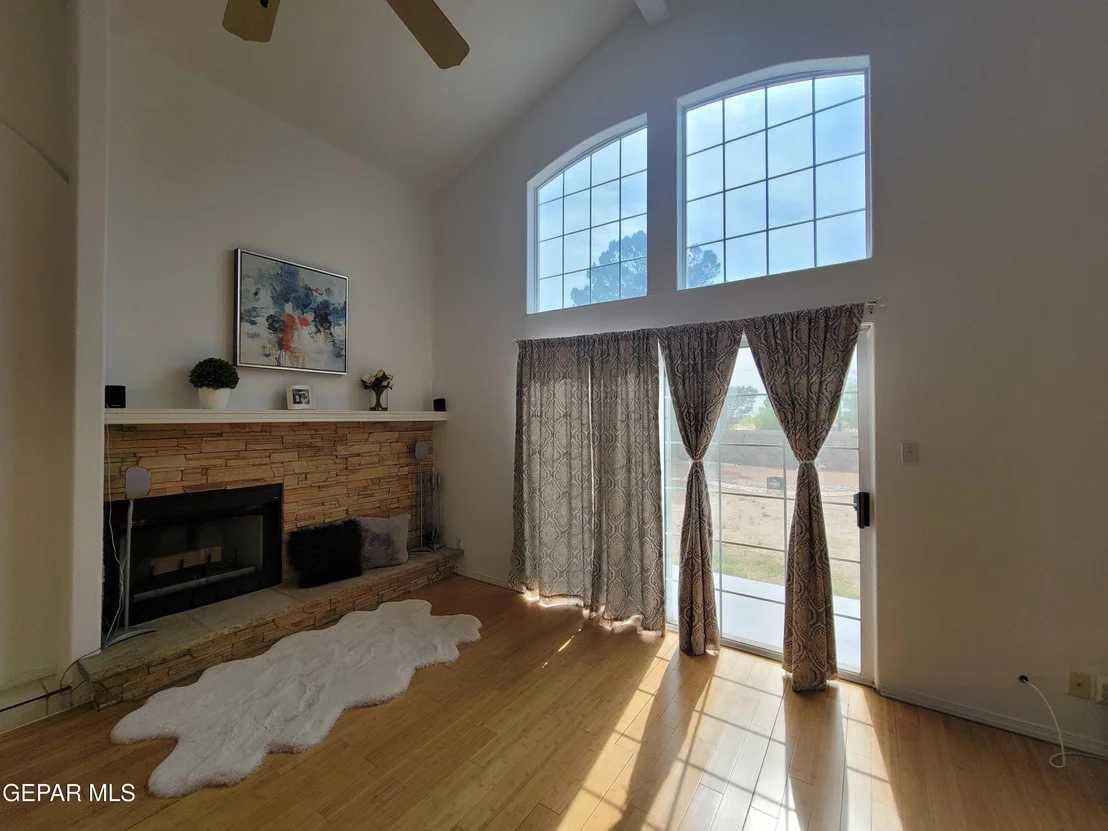 Photo of 1305 TRAIL RIDGE Drive