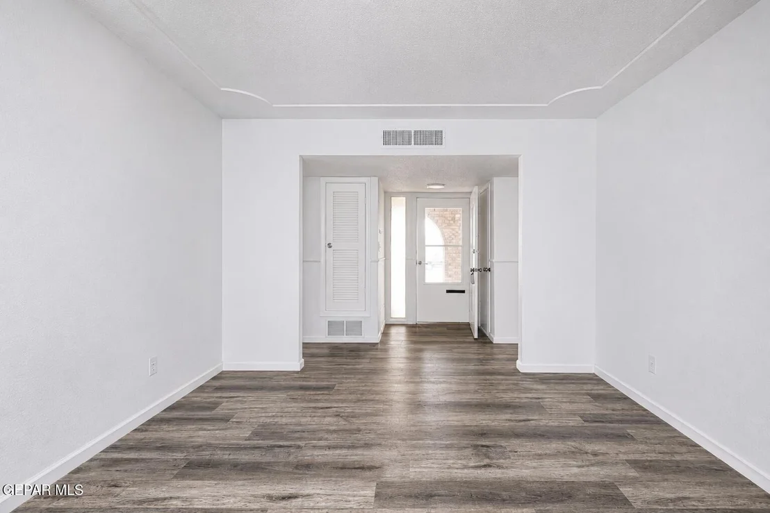 Photo of 10621 POLYCRATES Place