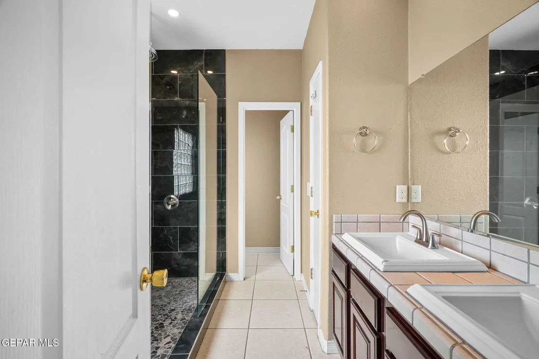 Photo of 1611 PLAYA DEL SOL Street