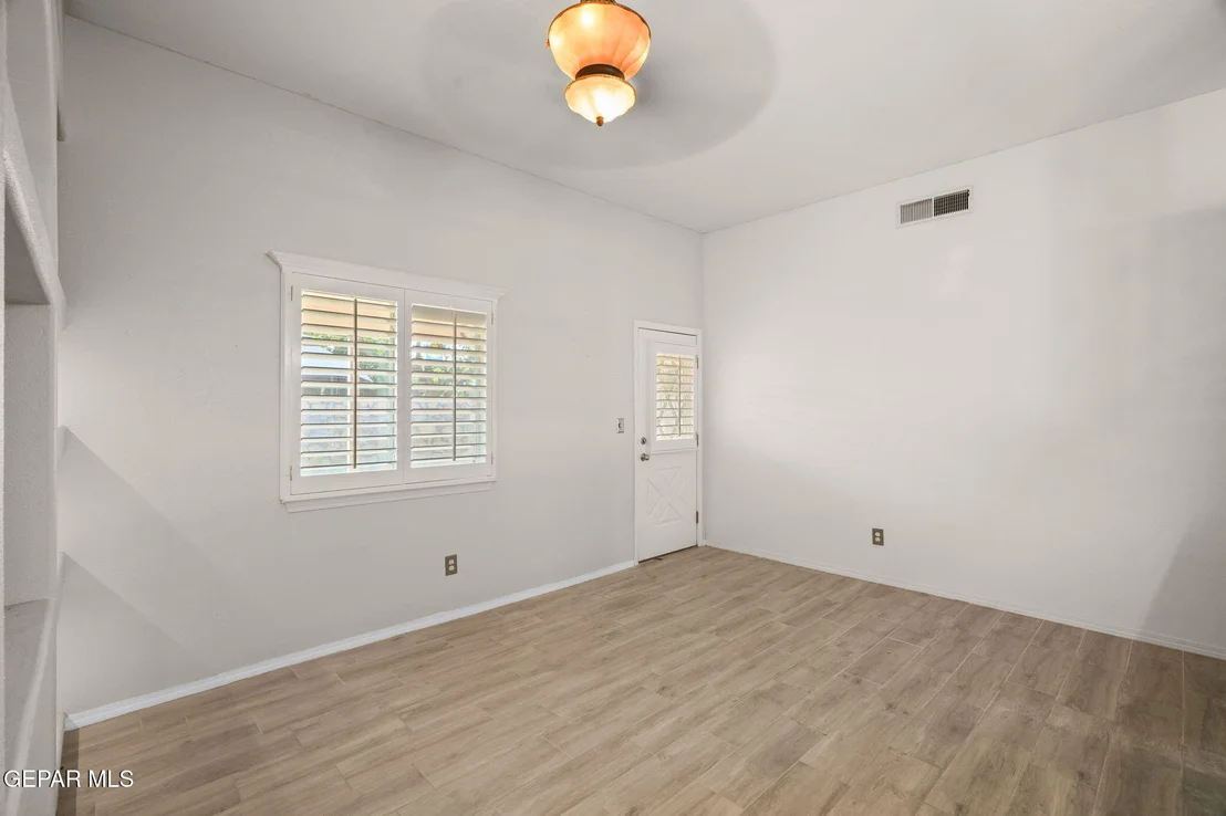 Photo of 3616 SANDY PLATEAU CIR Circle