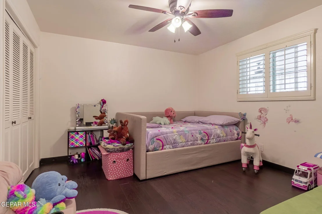 Photo of 9707 DARWAY Drive