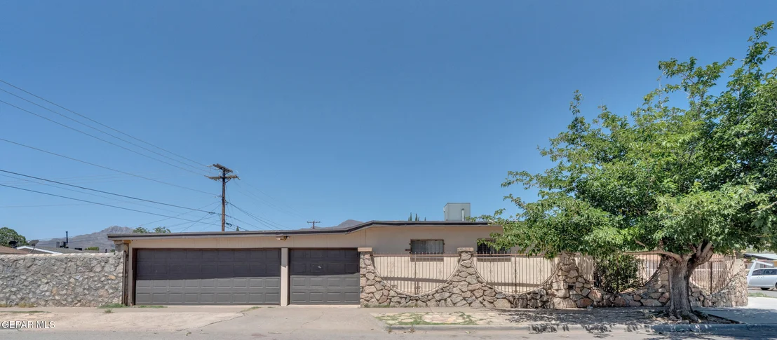 Photo of 5324 CAPISTRANO Drive