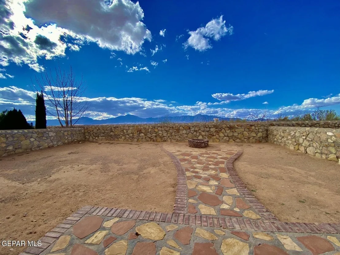 Photo of 6941 Jericho Tree Drive