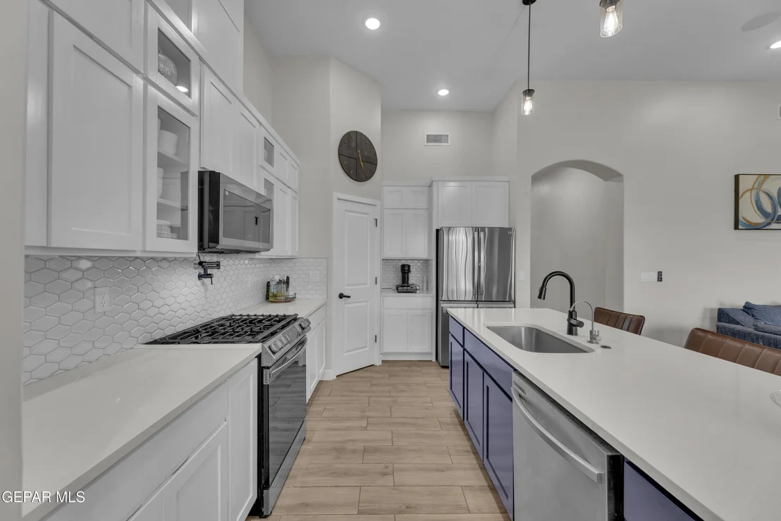 Photo of 12963 ABERDARE Drive
