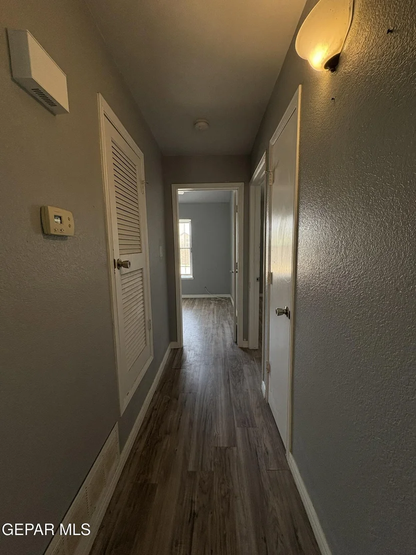Photo of Unit A at 1550 GREG POWERS Drive