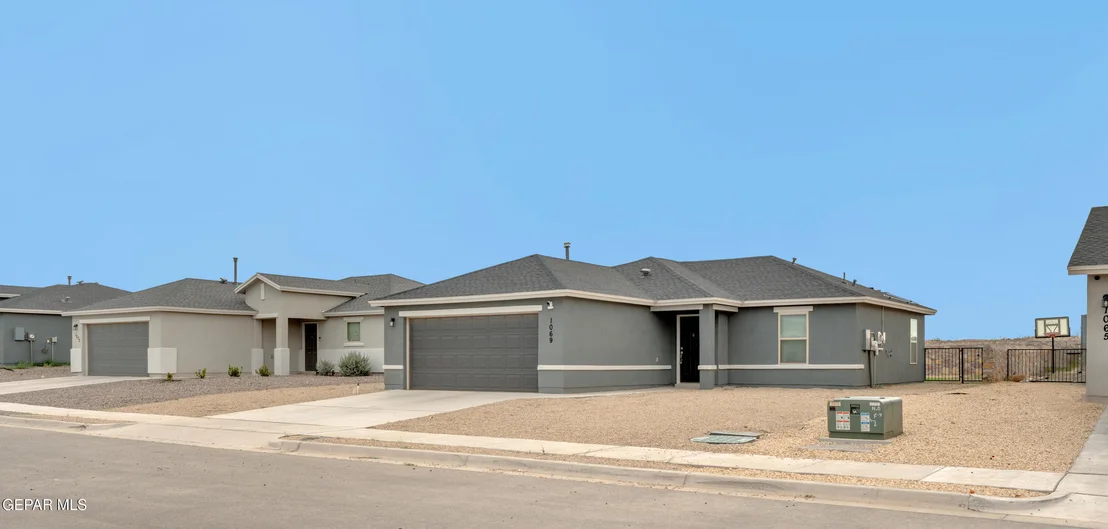 Photo of 1069 WHITEBRUSH Road