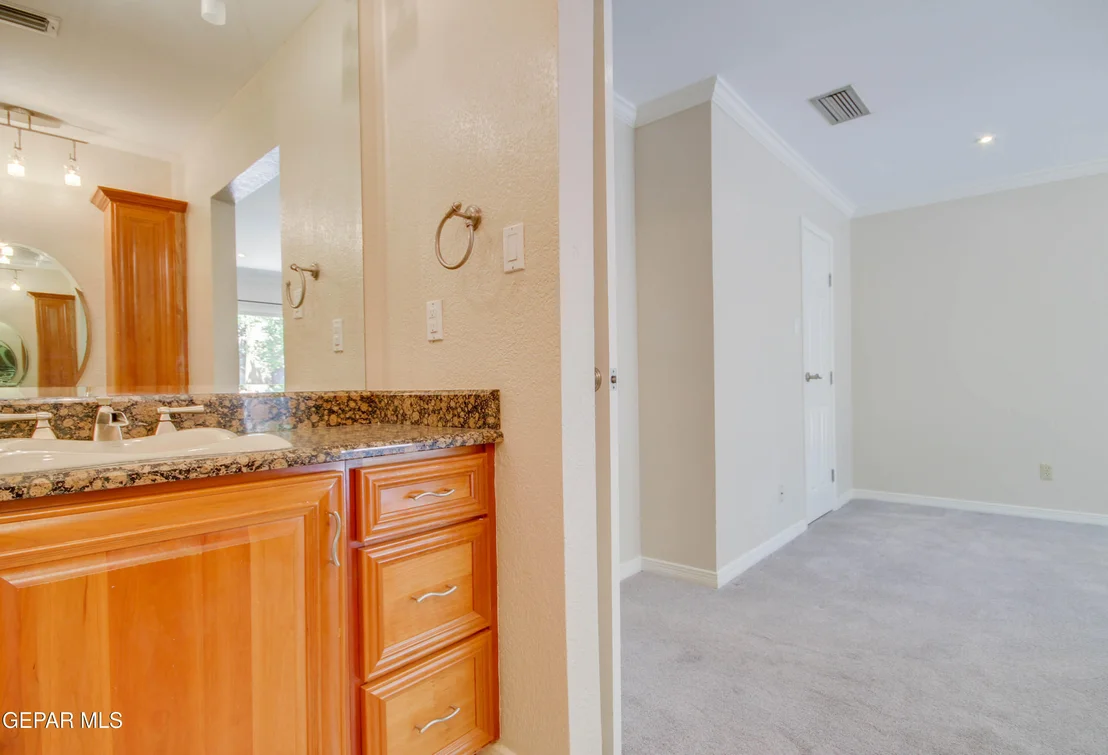 Photo of 10641 PARK VIEW Circle