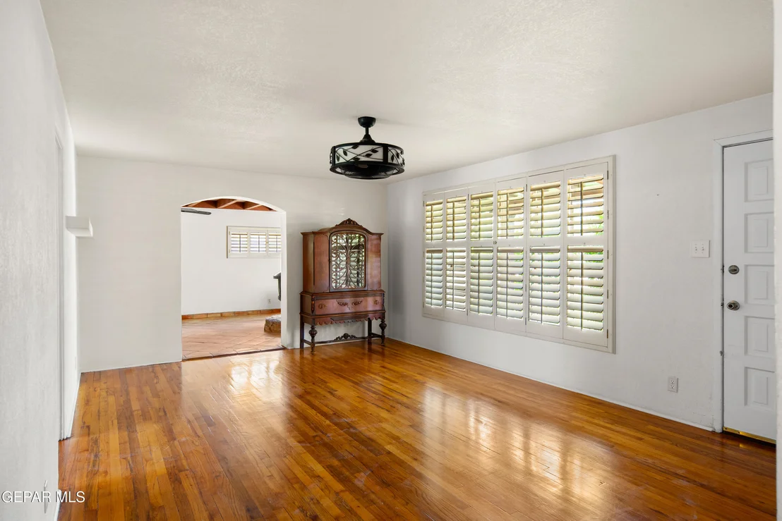 Photo of 209 HERMOSA Lane